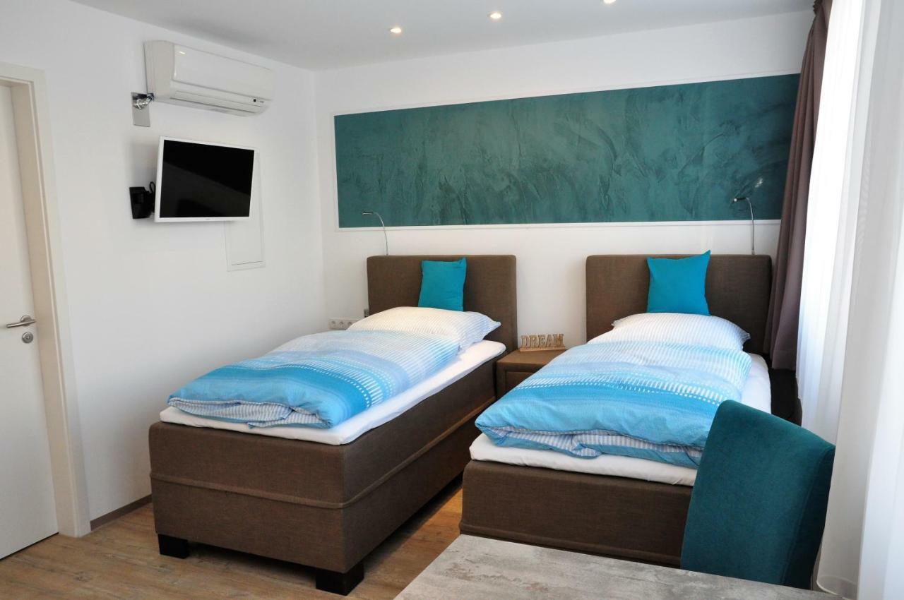 Apartments Am Freizeitpark Kriftel Экстерьер фото