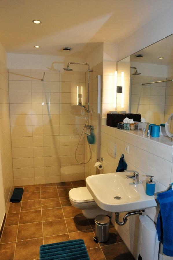 Apartments Am Freizeitpark Kriftel Экстерьер фото