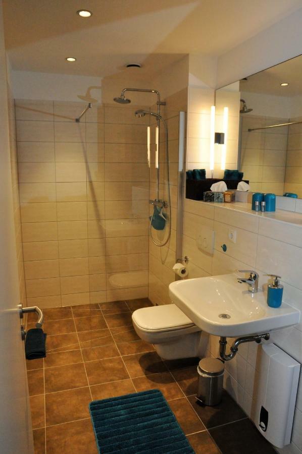 Apartments Am Freizeitpark Kriftel Экстерьер фото